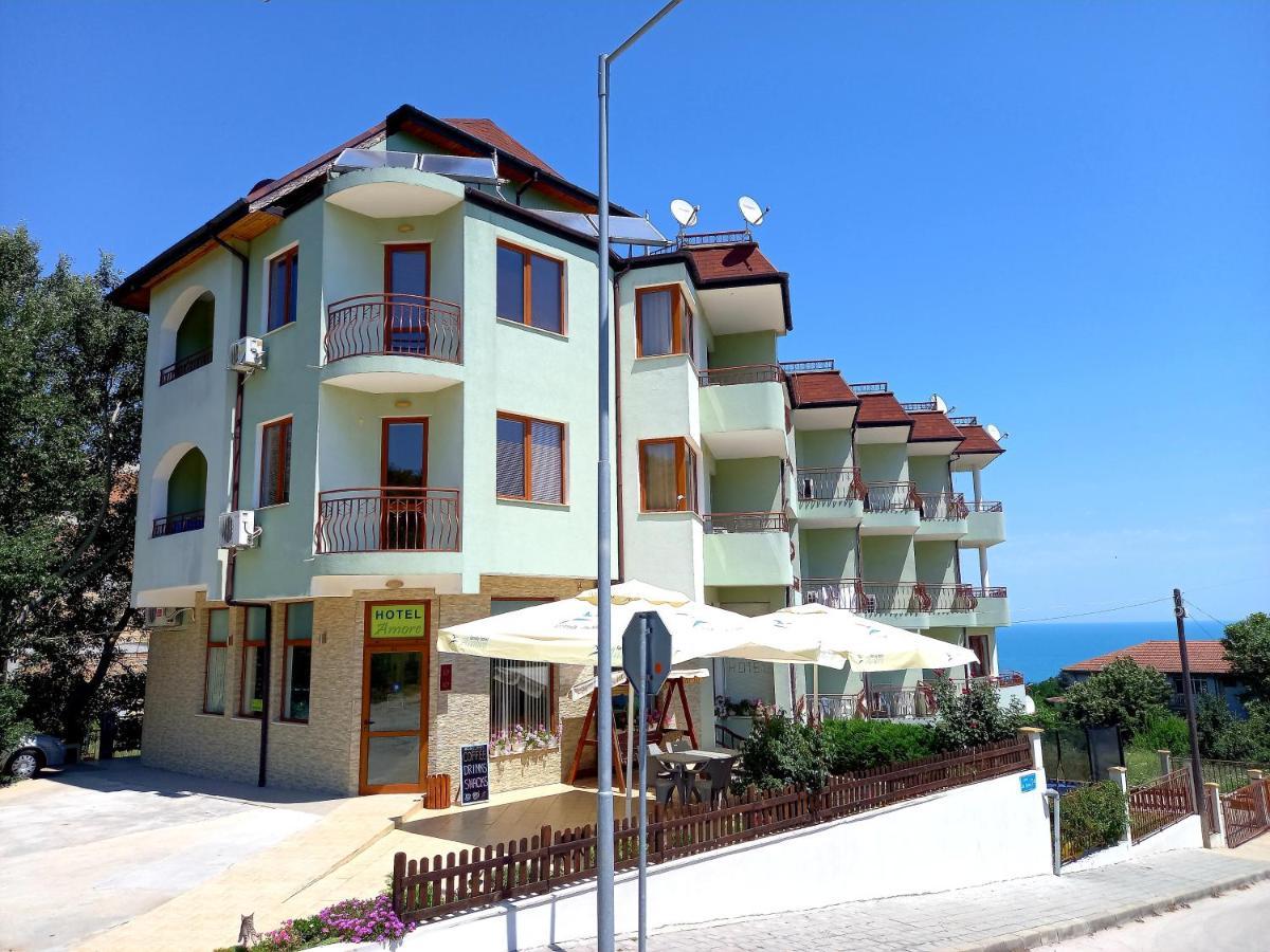 Family Hotel Amore Bjala Exteriör bild